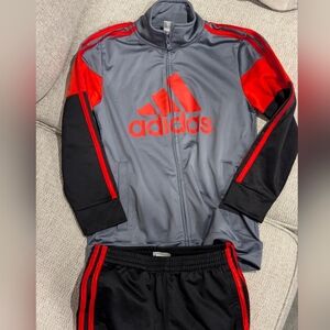 Adidas Athletic Set Kids Size 7